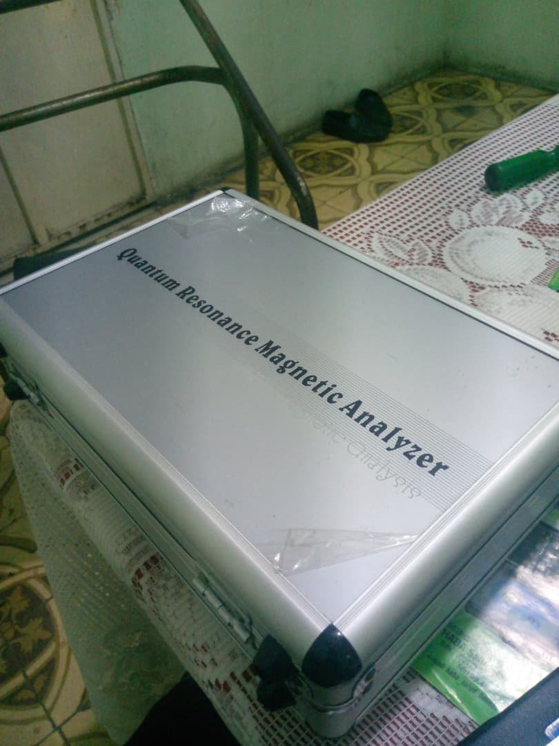 Quantum Resonance Magnetic Analyzer