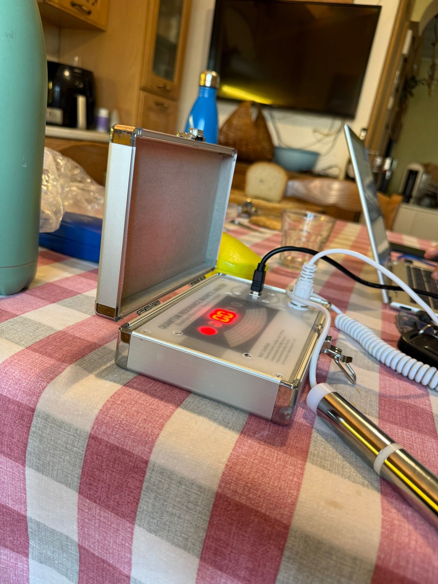 Quantum Magnetic Resonance Body Analyzer
