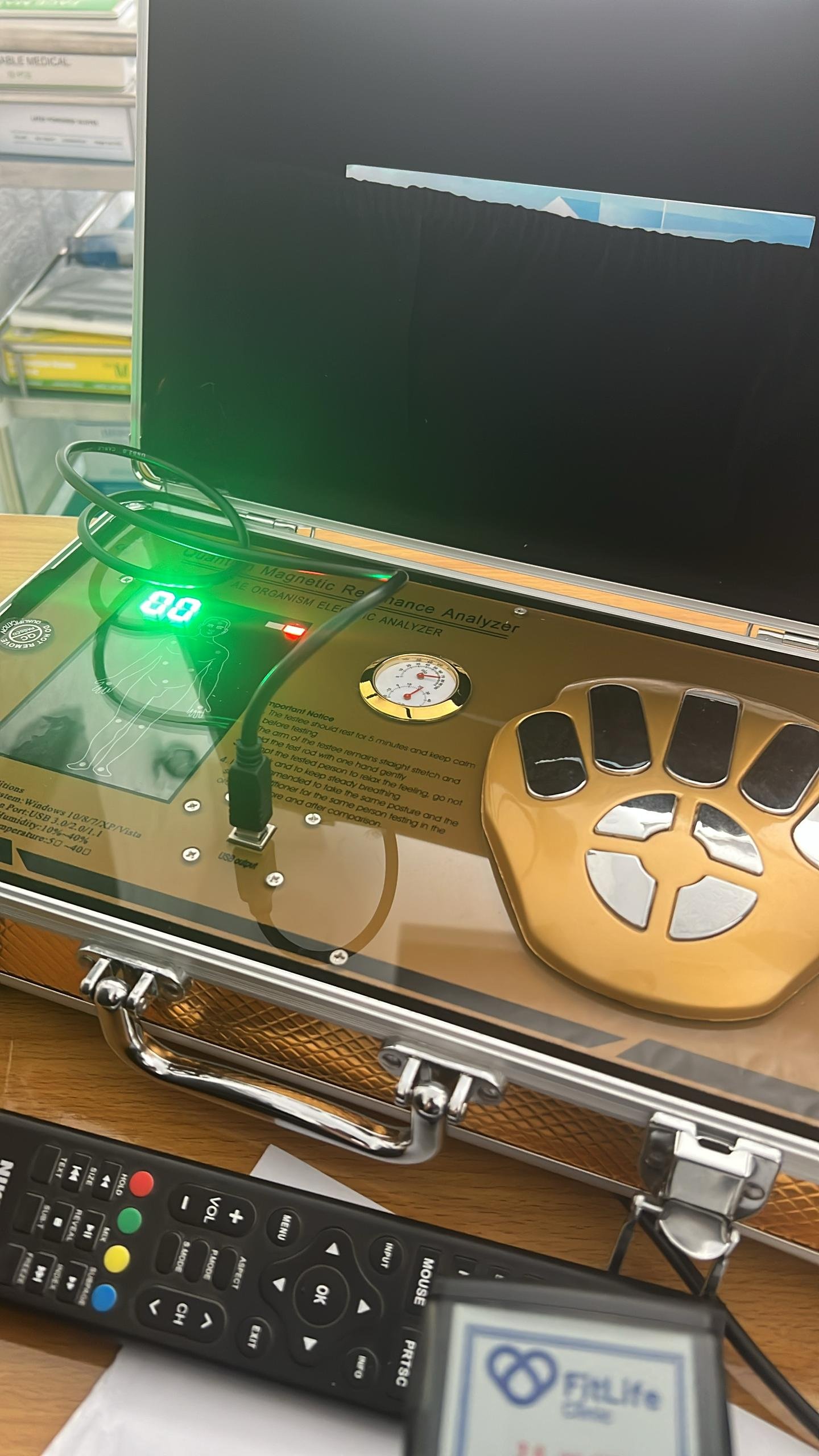 Quantum Resonance Magnetic Analyzer