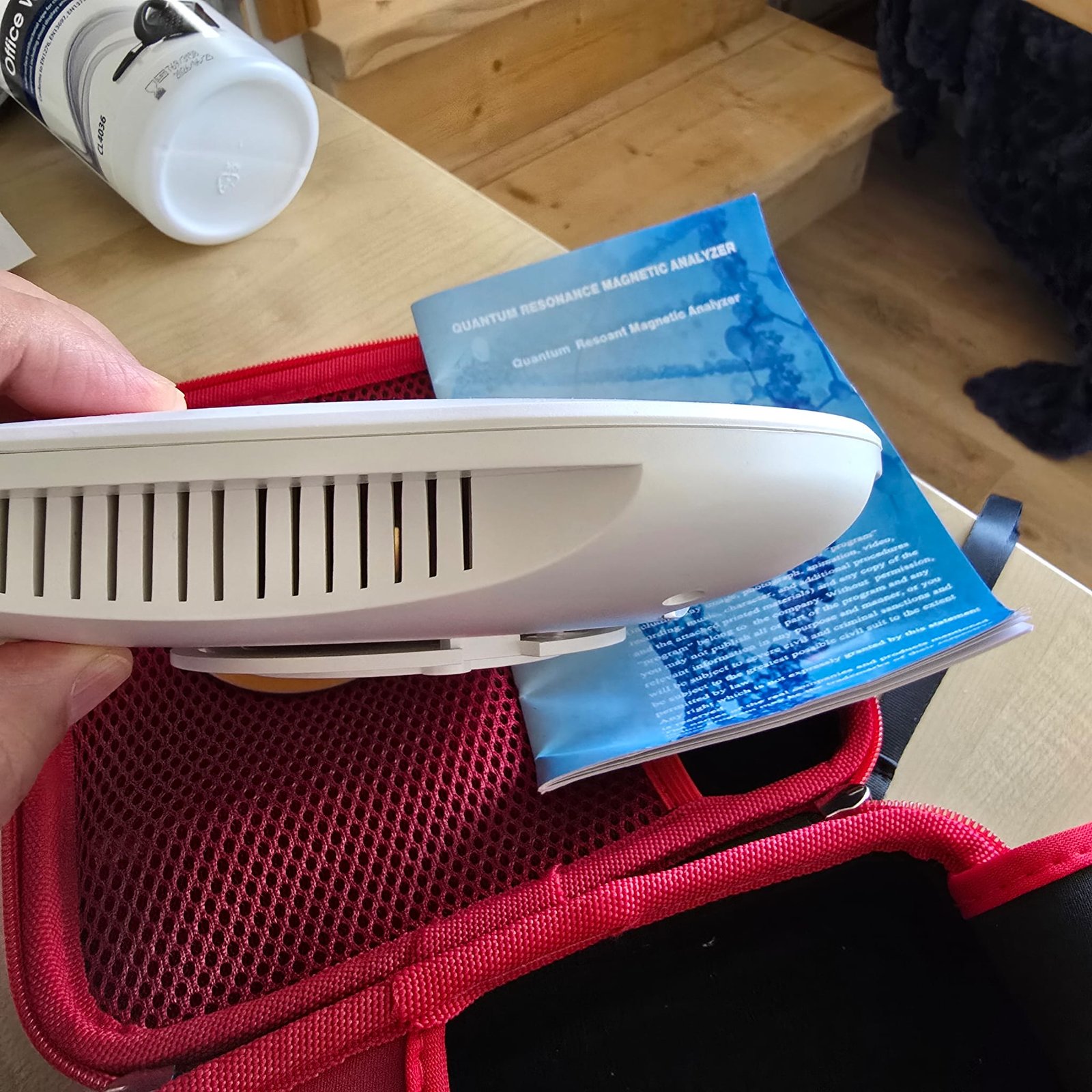 quantum resonance magnetic analyzer
