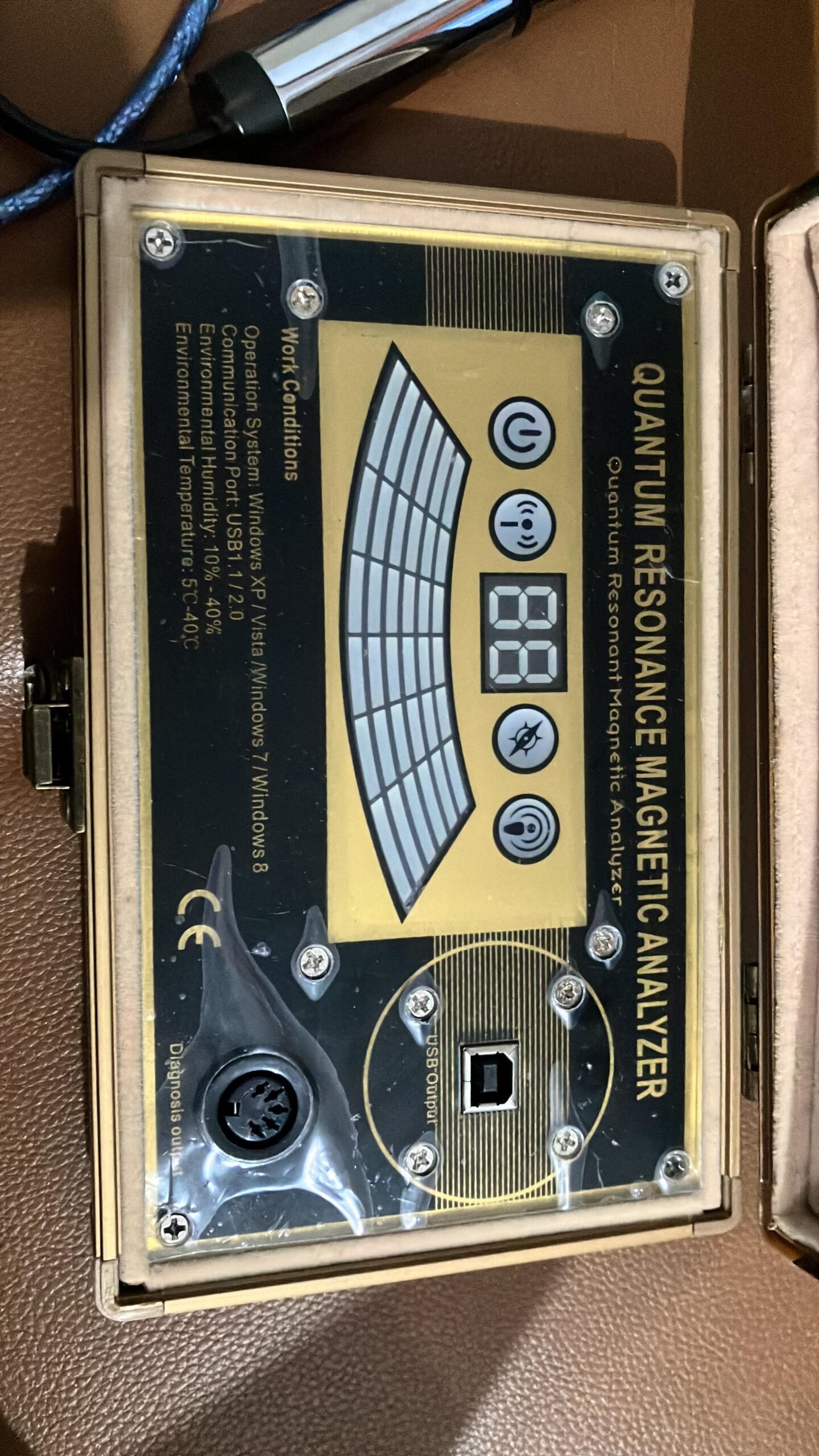 quantum resonance magnetic analyzer