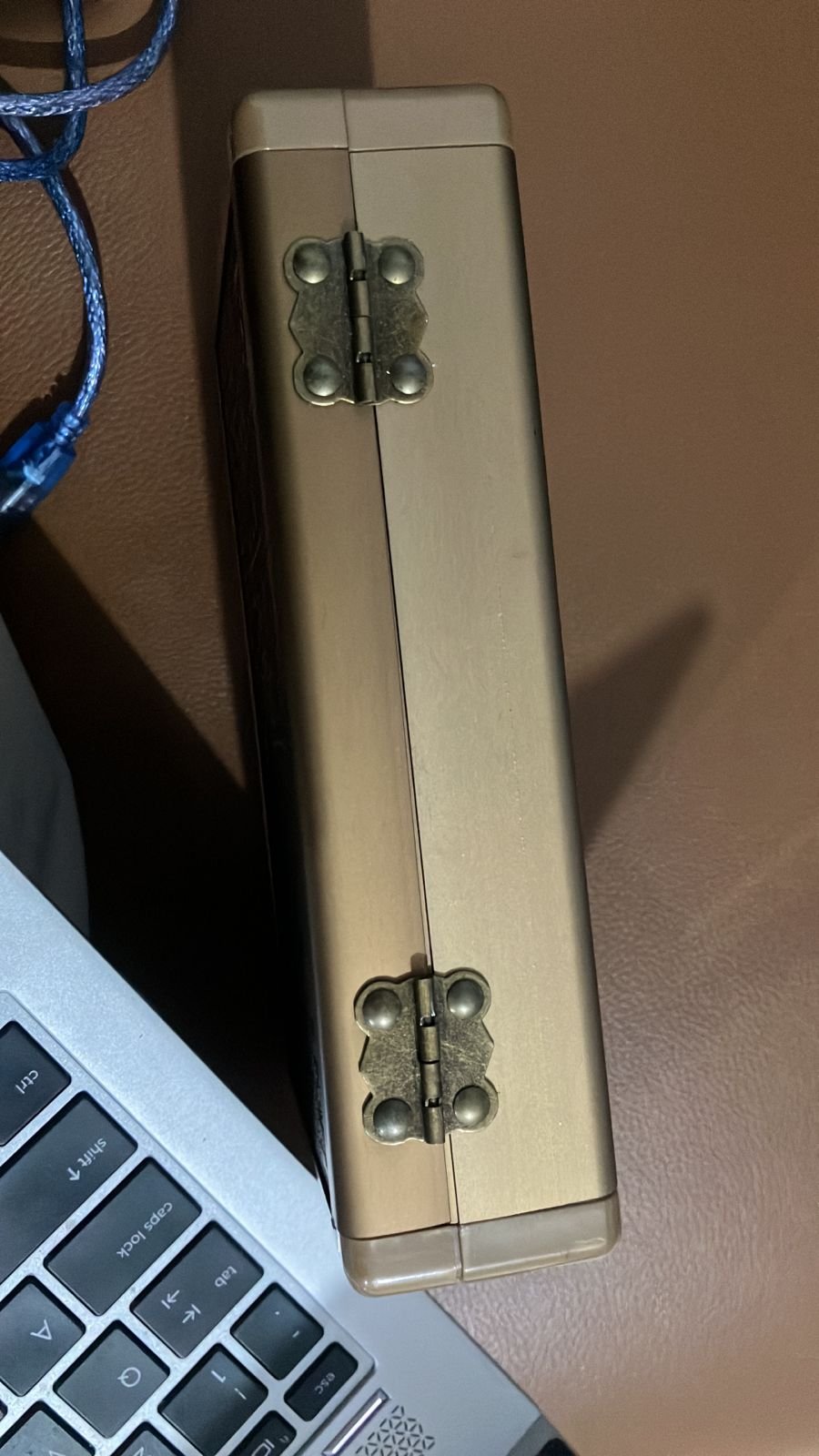 quantum resonance magnetic analyzer